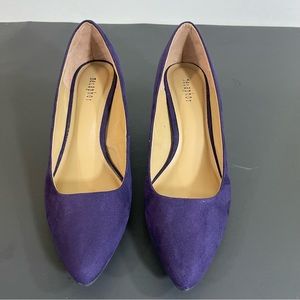 Metaphor 2 in pumps.  Brand new never wore. In original box.